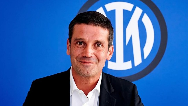 Kata-kata Chivu Usai Resmi Jadi Pelatih Inter Milan Berikut kata-kata pertama Cristian Chivu usai resmi jadi pelatih Inter Milan pada Senin (9/6).