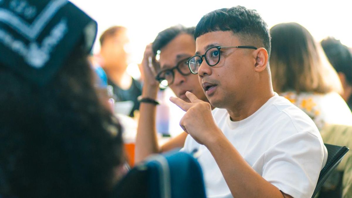 Tantangan Sutradara Buat Agak Laen 2: Bikin Orang Move On Film Pertama