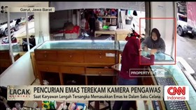 VIDEO: Pencurian Emas Terekam Kamera Pengawas