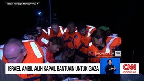 VIDEO: Israel Ambil Alih Kapal Bantuan Untuk Gaza