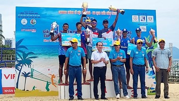 Liputan Olahraga CNN Sport : Bantai Wakil Thailand, Bintang/Sofyan Juara Khanh Hoa Cup