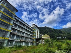 Gedung Perkantoran Pemkab Sukabumi Terbengkalai, Ini Kata Bupati Asjap