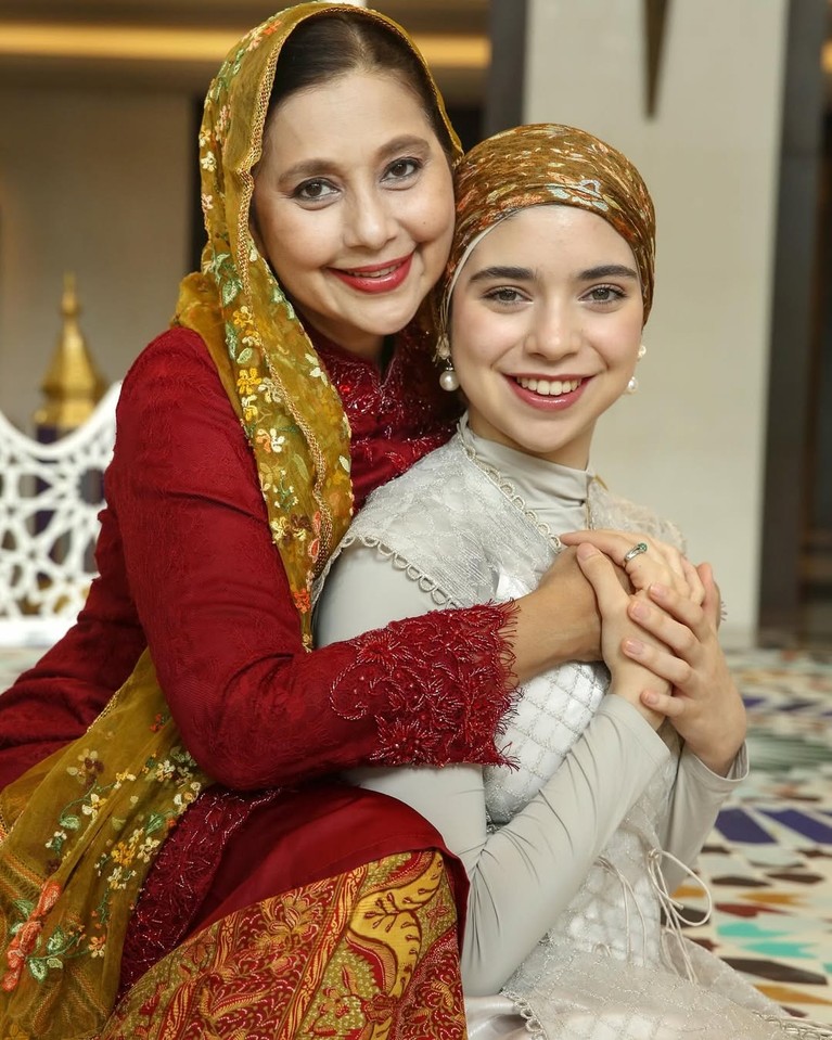 Isabel Azhari Isabel Azhari