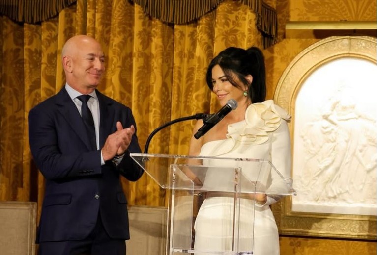 Jeff Bezos dan Lauren