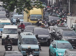 Pramono Sorot Proyek Galian Picu Kemacetan di Jakarta: Ini Mengganggu