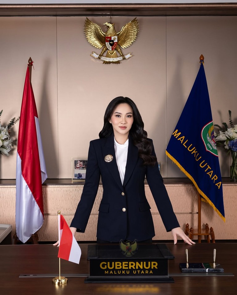 Sherly Tjoanda Sherly Tjoanda