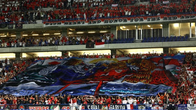 Netizen Jepang Puji Militansi Suporter Timnas Indonesia Warganet atau netizen Jepang memuji suporter Timnas Indonesia saat tandang ke Stadion Suita Football City, Selasa (10/6).
