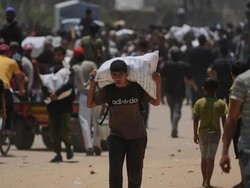 Israel Tembaki Warga Gaza Antre Bantuan Makanan, 37 Orang Tewas