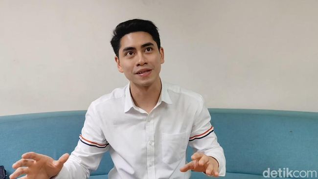 Terkait Hubungan Verrell Bramasta dan Fuji, Athalla Naufal Hargai Privasi Kakaknya