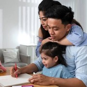 Menurut Terapis, Ini 5 Gaya Parenting yang Membuat Anak Bahagia