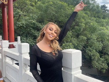 Cerita Adrie Subono soal Riders Mariah Carey, Ubah Posisi Vas Bunga Tiap Waktu