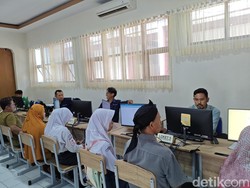 6 Fakta Gangguan Server Bikin SPMB di Jabar Kacau