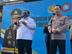 Kapolri Lepas 700 Buruh Korban PHK Kembali Kerja, Andi Gani: Hari Bersejarah
