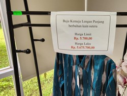 Kemeja Sutra Dipatok Goceng Malah Cuan 1.000 Kali Lipat di Lelang KPK