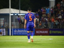 Frans Putros Dirumorkan Merapat ke Persib Bandung