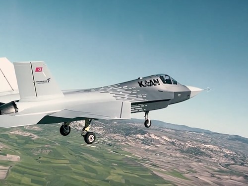 Adu Canggih Jet Tempur KAAN Turki vs Rafale Prancis yang Diborong RI