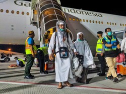 Jemaah Haji NTB Kloter Pertama Tiba di Bandara Lombok