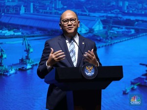 Danantara Larang Komisaris BUMN-Anak Usaha Dapat Tantiem & Insentif Danantara Larang Komisaris BUMN-Anak Usaha Dapat Tantiem & Insentif
