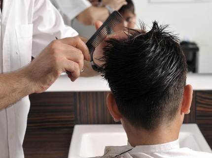 10 Model Rambut Tipis Anak Laki-laki yang Rapi dan Keren sesuai Bentuk Wajah