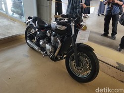 Moge Triumph dan Tas LV dari Rafael Alun Laku Segini Dilelang KPK