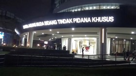 VIDEO: Eks Stafsus Nadiem Mangkir Diperiksa Kejagung