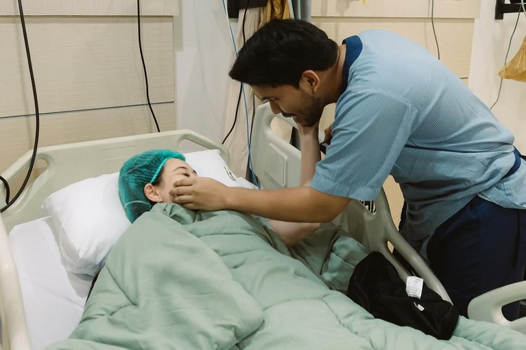 Aaliyah Massaid melahirkan anak pertama Aaliyah Massaid melahirkan anak pertama