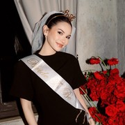 Pesta Kejutan! Alyssa Daguise Tampil Menawan Kenakan Gaun Hitam di Momen Bridal Shower