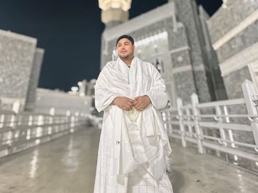 img-title Lunasi Utang Sebelum Naik Haji, Ivan Gunawan: Bawaannya Kayak Mau Nggak Ada