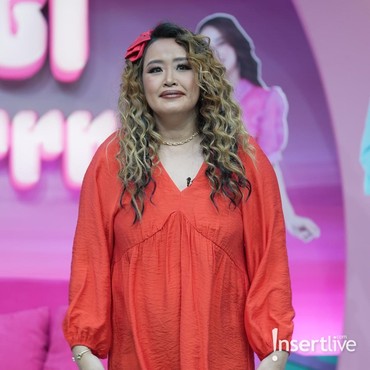 Bayar Rp2,5 Juta Sehari, Pinkan Mambo Sewa Rumah Mewah buat Pabrik Donat