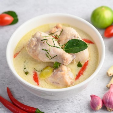 Resep Opor Ayam Kuah Susu, Cocok Jadi Menu Santapan Bersama Keluarga