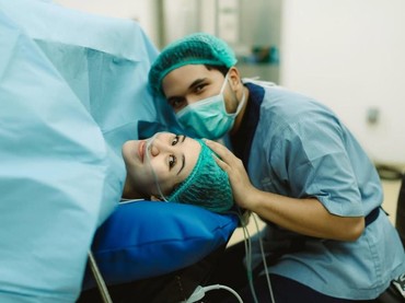 Selamat! Thariq Halilintar & Aaliyah Massaid Dikaruniai Anak Pertama