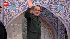 VIDEO: Komandan IRGC Iran Hossein Salami Tewas Dibom Israel