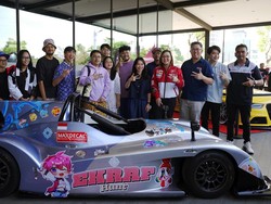 Di Pergelaran Ini, Mobil Jadi Kanvas Para Seniman