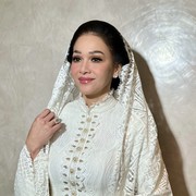 Ayu, Begini Gaya Maia Estianty saat Pengajian dan Siraman Al Ghazali Jelang Menikah