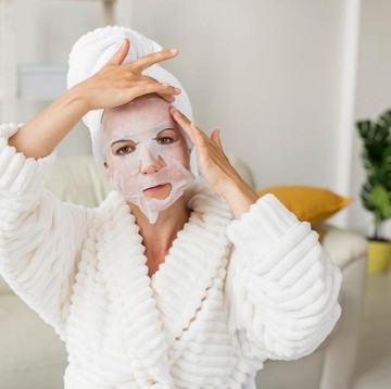 4 Cara Menggunakan Sheet Mask untuk Hasil Maksimal