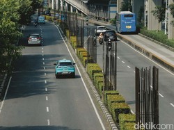 Video: Melihat Kondisi Tiang Monorel Mangkrak yang Pramono Minta Dibongkar