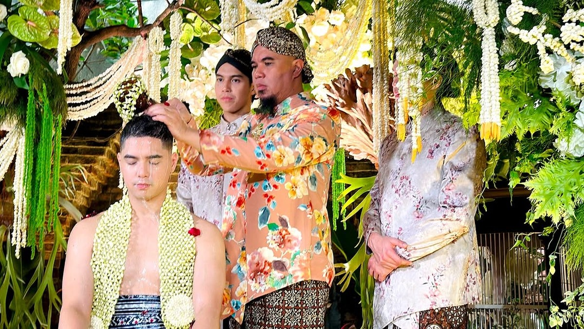 Foto siraman dan pengajian jelang pernikahan Al Ghazali