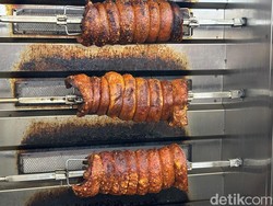 Video: 5 Tenant Kuliner Nonhalal di Festival Kuliner Jaksel