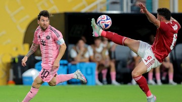 Kabar Sport CNN Terbaru : Ustari Tepis Penalti, Lionel Messi Cs Selamat dari Kekalahan