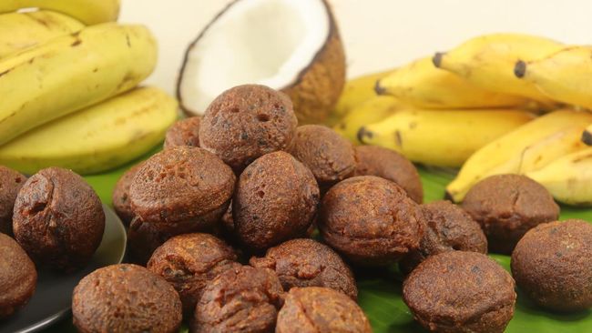 5 Resep Kue Apem Empuk Pakai Tepung Beras dan Santan, Enak Mudah Dibuat!