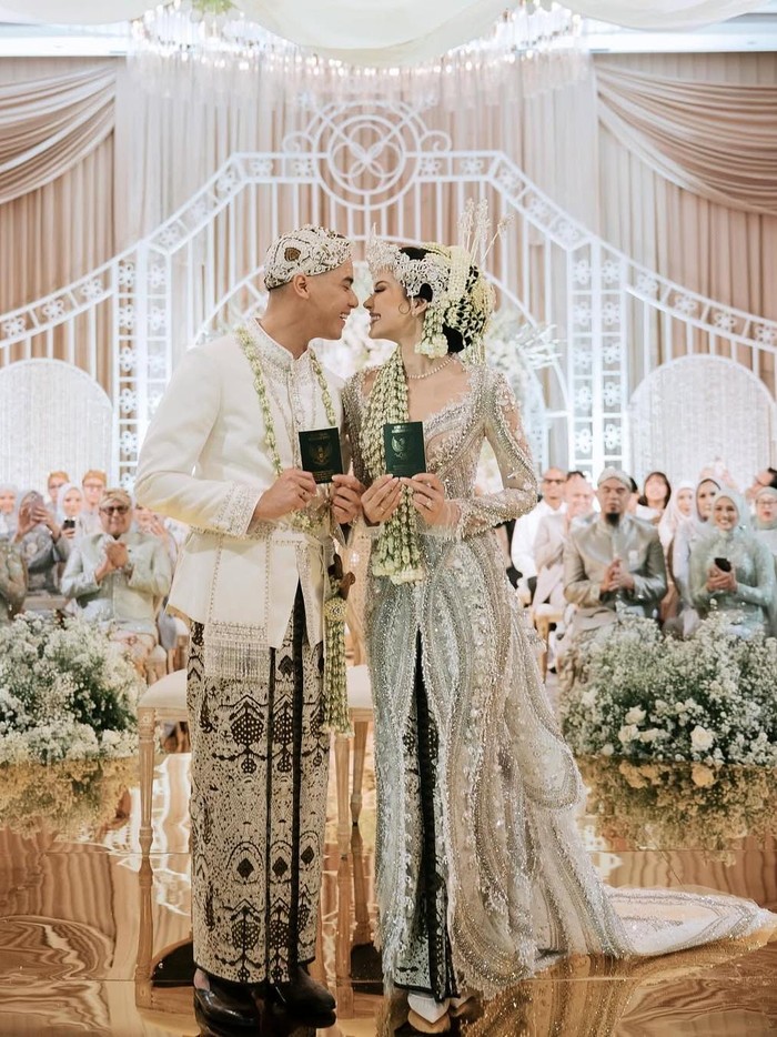 Al Ghazali dan Alyssa Daguisé