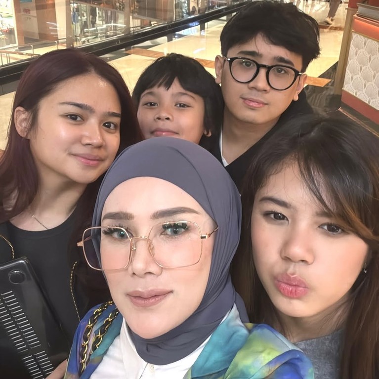 Anak-anak Mulan Jameela