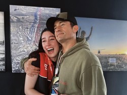 Ini yang Ditanya Orlando Bloom saat Ketemu Natasha Ryder