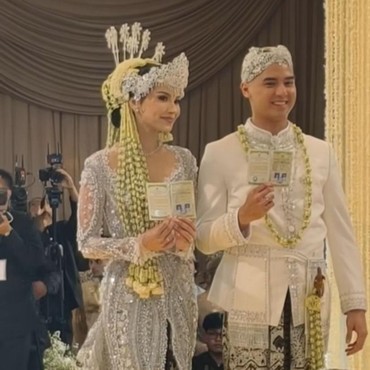 Adik Jadi Wali Nikah, Ini 7 Momen Bahagia Alyssa Daguise Dinikahi Al Ghazali