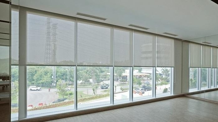 Tirai Berteknologi Tinggi Seperti Solar Screen dari Sharp Point Mulai Dilirik Sebagai Solusi Efisiensi Energi di Sektor Hunian dan Perkantoran.