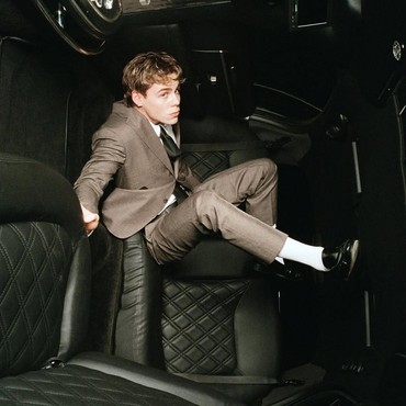 Lirik Lagu NIGHTS LIKE THIS - The Kid LAROI