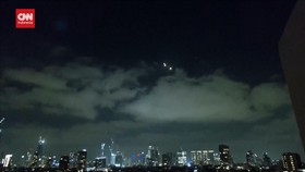 VIDEO: Detik-detik Rudal Iran Dicegat Israel di Tel Aviv