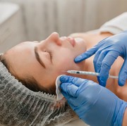 Baby Botox agar Awet Muda atau Malah Jadi Ketergantungan? Cek Risikonya!