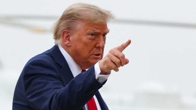 Iran Tidak Akan Menang Perang Lawan Israel Presiden AS Donald Trump mengatakan Iran tidak akan menang perang lawan Israel. Ia minta keduanya segera berunding.