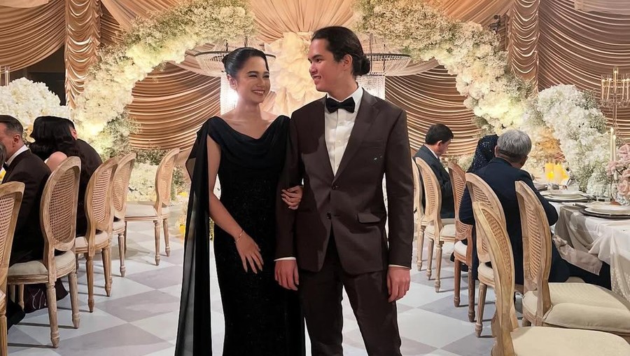 Dul Jaelani dan Tissa Biani di Pernikahan Al Ghazali&period;